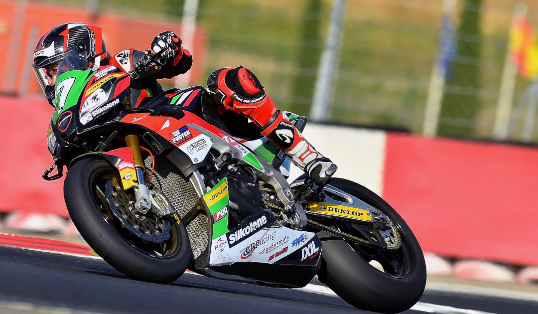 No circuito de Navarra à procura do caminho entre a multidão!! Ronda 3 dos Troféus de Naked Bikes 2022