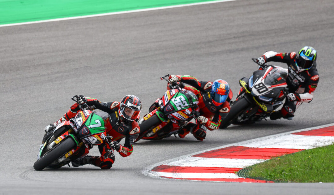 On a eu la “pierre du diable” a Portimão! Ronda 9 dos Troféus de Naked Bikes 2022